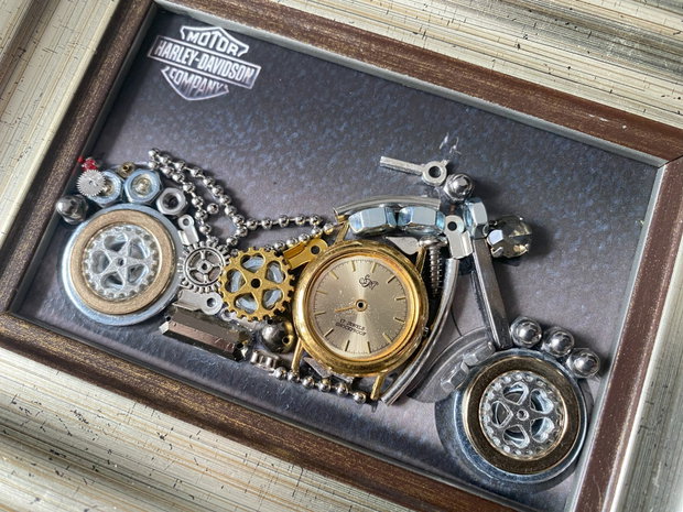 Harley Davidson Cod M 703・Cadouri originale pentru barbati・Surprize speciale pentru ziua ta・