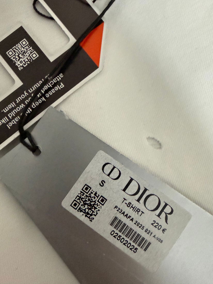 Tricou Christian Dior.