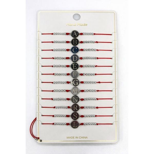 Set 12 Brățări Mărțișor cu Inițiale, Șnur Roșu Reglabil, Bănuț Metalic cu Litere