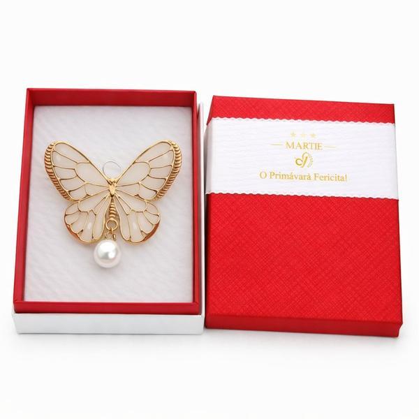 Mărțișor Broșă Fluture Elegant cu Perlă, Design Auriu Delicat, Cutie Cadou Inclusă