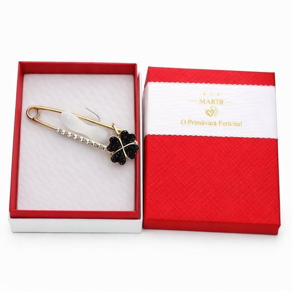 Mărțișor Broșă Tip Ac de Siguranță cu Trifoi Negru și Cristale, Finisaj Auriu, Cutie Cadou Premium