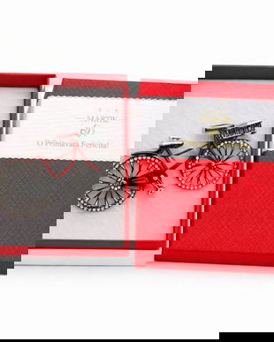 Mărțișor Broșă Bicicletă cu Cristale, Design Modern și Elegant, Cadou 1 Martie, Cutie Premium