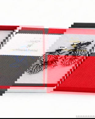 Mărțișor Broșă Bicicletă Albastră cu Cristale, Design Modern Elegant, Cadou 1 Martie, Cutie Premium