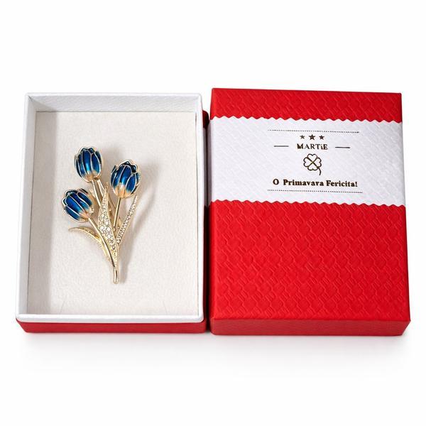 Broșă Elegantă cu Flori Tip Lalea Albastre, Finisaj Auriu cu Cristale, Accesoriu Delicat, Cutie Cadou
