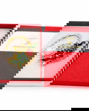 Mărțișor Broșă Aurie cu Buburuză și Flori, Design Elegant de Primăvară, Cadou 1 Martie, Cutie Premium