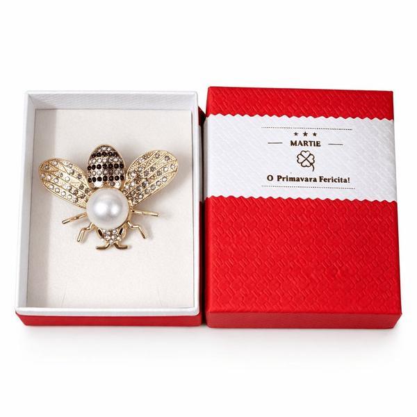 Broșă Mărțișor Bondar cu Perlă Albă și Cristale Strălucitoare