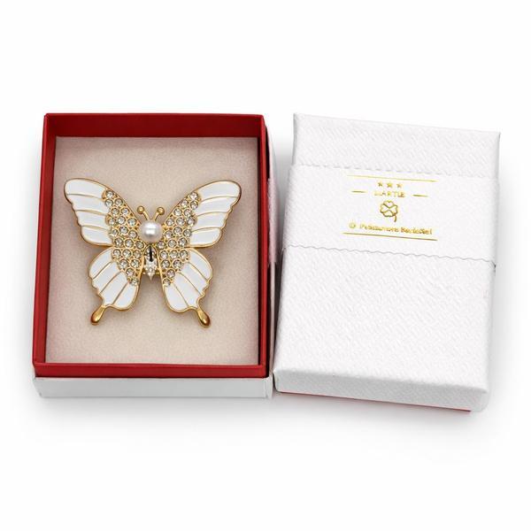 Broșă Mărțișor Fluture Alb cu Perlă și Cristale Strălucitoare