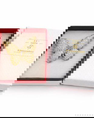 Broșă Mărțișor Fluture Auriu cu Cristale Strălucitoare