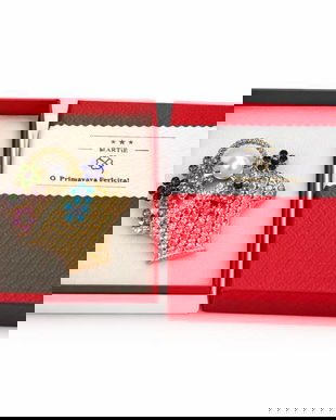 Broșă Mărțișor Coș cu Flori Colorate și Perlă, Cristale Multicolore