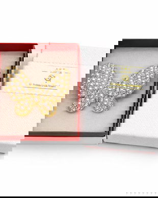 Broșă Mărțișor Fluture Auriu cu Perle și Cristale Strălucitoare