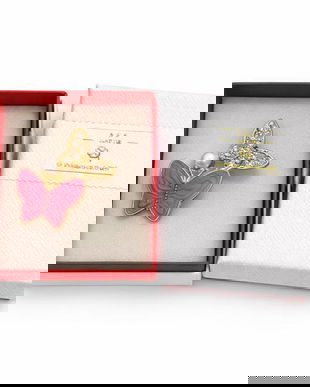 Broșă Mărțișor Fluture Roz cu Perlă și Cristale Strălucitoare