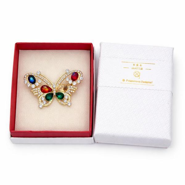 Broșă Mărțișor Fluture Elegant, Multicolor cu Pietre Strălucitoare, &icirc;n Cutie Cadou