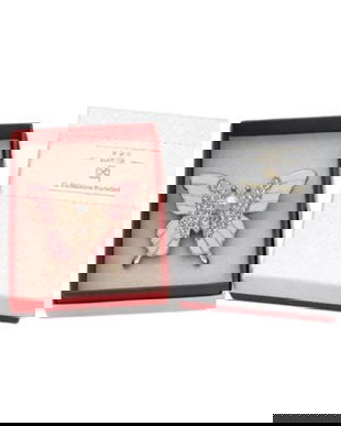 Broșă Mărțișor Fluture Roz cu Perlă și Cristale Strălucitoare