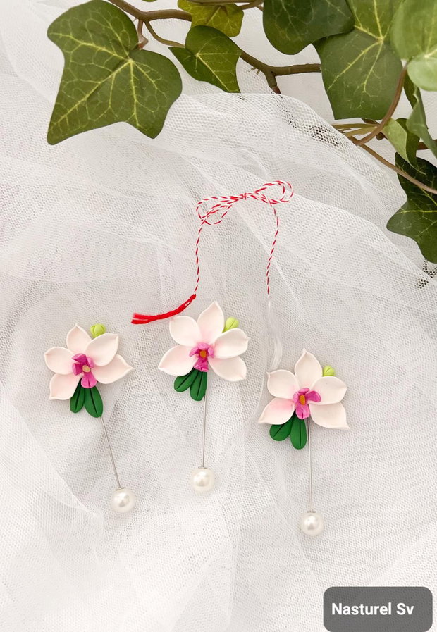 Pin martisor: Orhidee