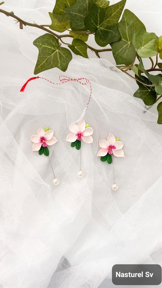 Pin martisor: Orhidee