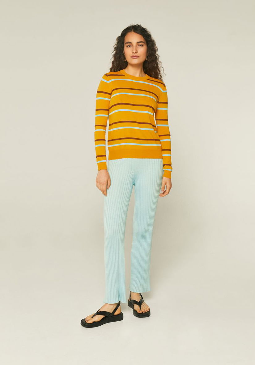 Pulover din tricot fin