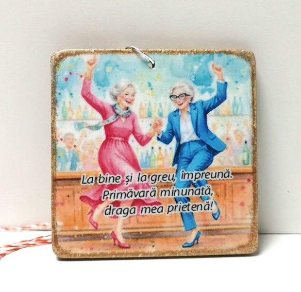 Martisor tip breloc, personalizat pentru prietena