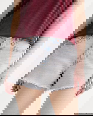 Levi's pantaloni scurți jeans 501® CURVE