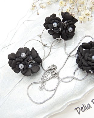 Set bijuterii cu flori negre (cod1380)