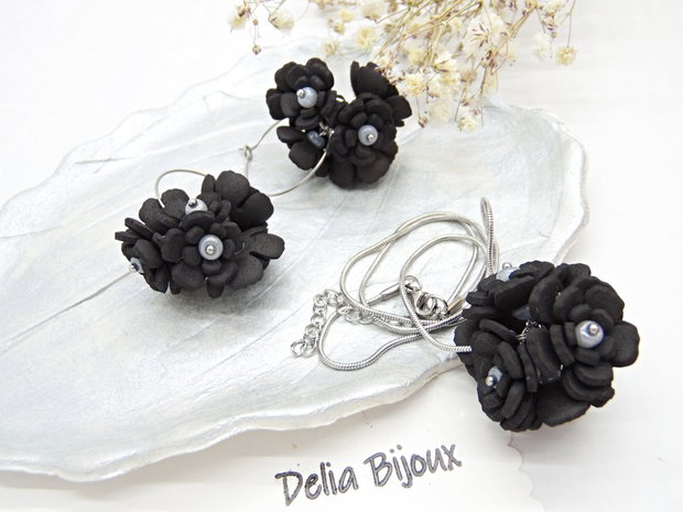 Set bijuterii cu flori negre (cod1380)