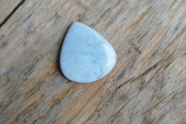 Cabochon opal albastru, 33x30x6.5 mm