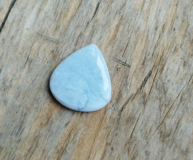 Cabochon opal albastru, 33x30x6.5 mm