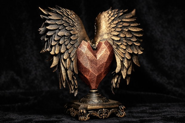 Statuetă Inimă cu Aripi 18cm - Cadou Romantic Iubit/Iubită