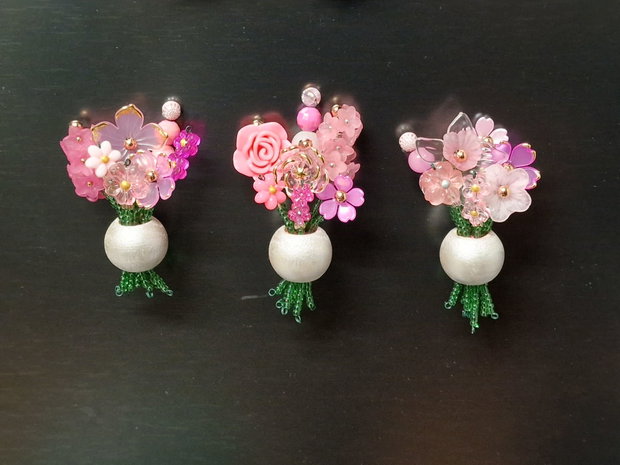 Beaded bouquet roz