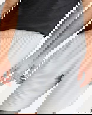 Under Armour pantaloni scurți de antrenament Tech