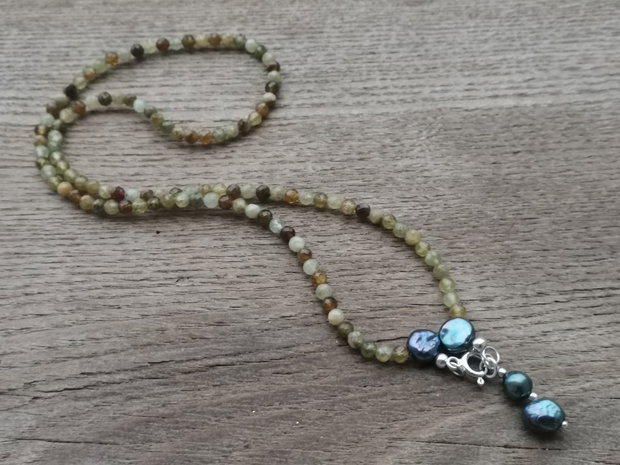 Colier granat verde & perle de cultura
