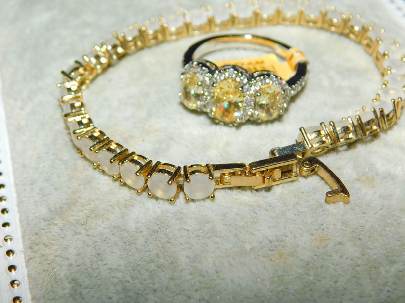 Inel nou,   citrin ,etichete atasate,  bratara noua piatra lunii, 2 produse elegante