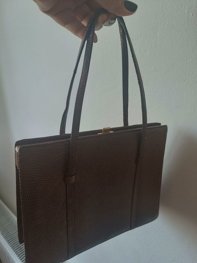 Geanta din piele de soparla