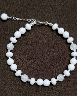 Bratara argint 925 cu agata alba, cristal de stanca si hematit