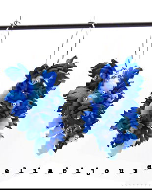 Cercei handmade cu flori albastre (cod1381)