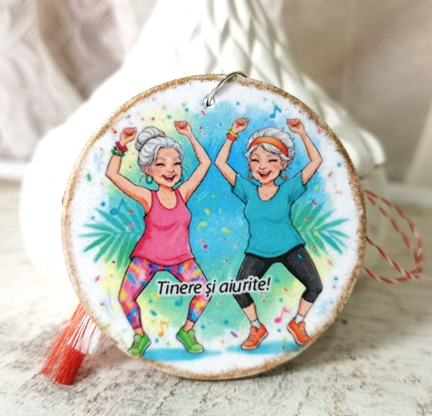 Martisor tip breloc, personalizat pentru antrenor fitness, zumba