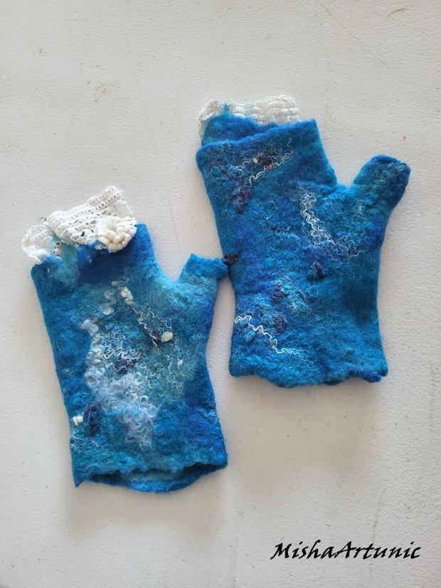 Manusi impaslite, fara degete