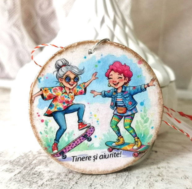 Martisor tip breloc, personalizat pentru prietena, colega