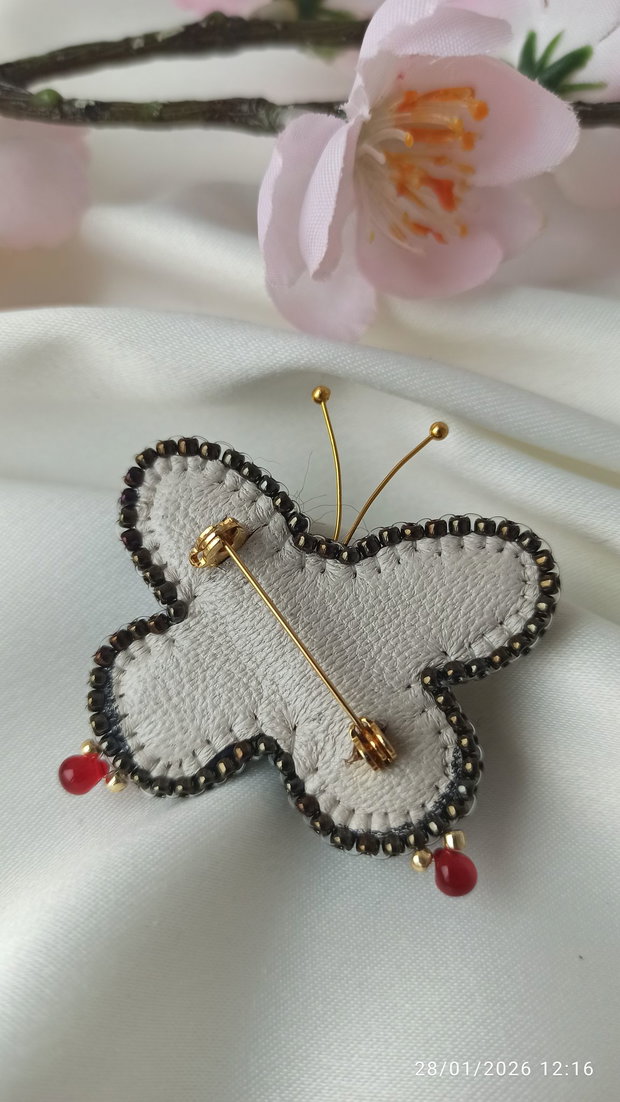 Fluturas - Brosa martisor