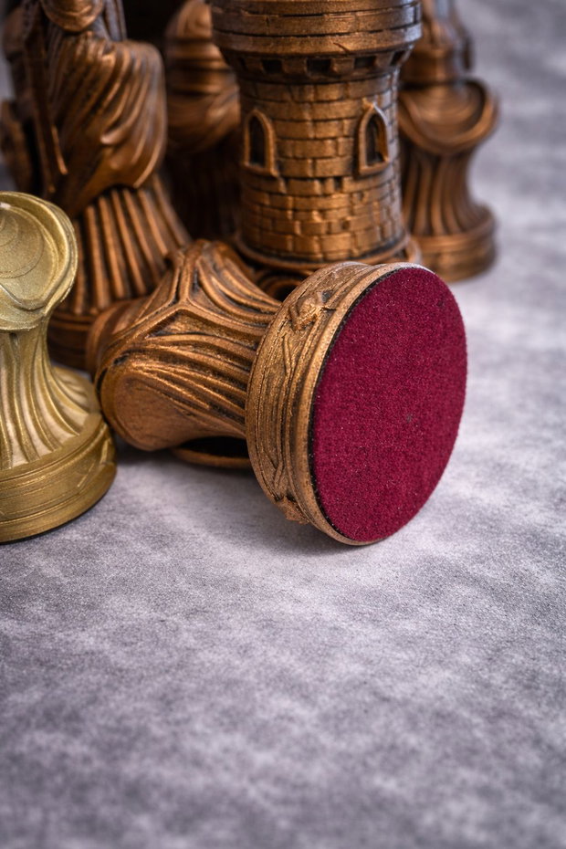 Set Piese Șah Premium 3D - Finisaj Metalic, Standard FIDE, Unicat