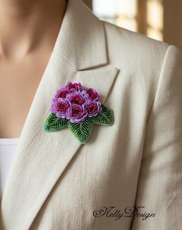 "Purple Bouquet" - brosa-martisor broderie manuala