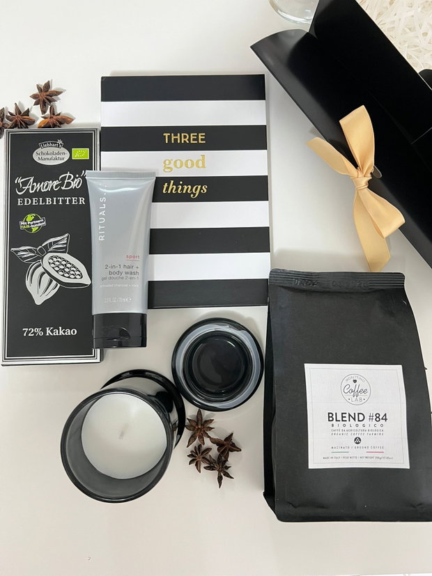 Set cadou pentru bărbați Gentleman Black | cafea premium, gel de duș Rituals, lumânare și ciocolată neagră
