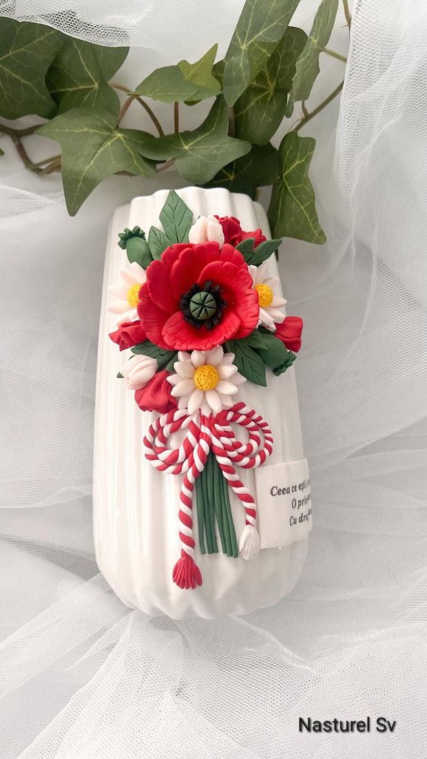 Vaza martisor: Flori de camp