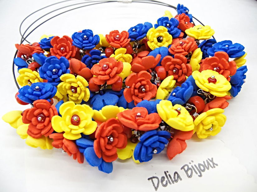 Colier handmade statement - Tricolorul Romaniei (cod1382)