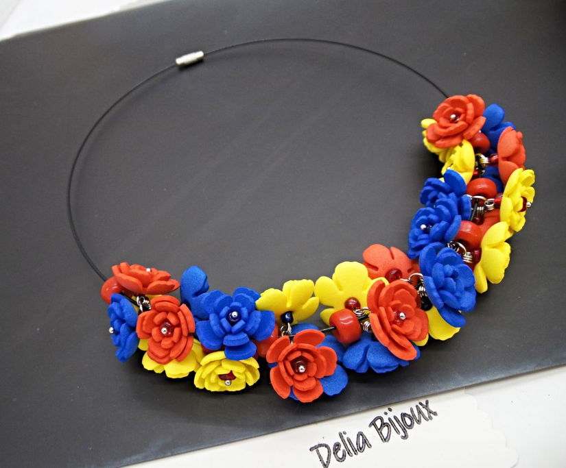 Colier handmade statement - Tricolorul Romaniei (cod1382)