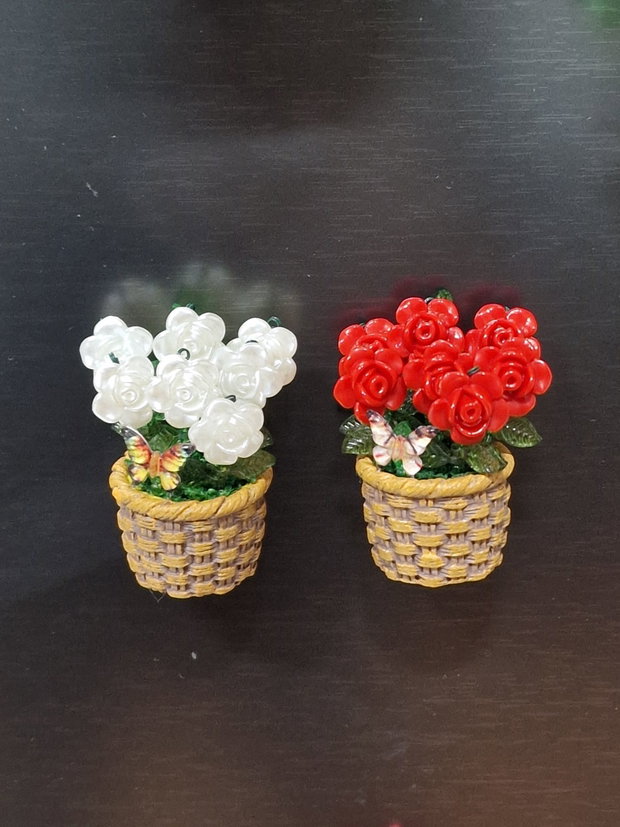 Beaded plant trandafir