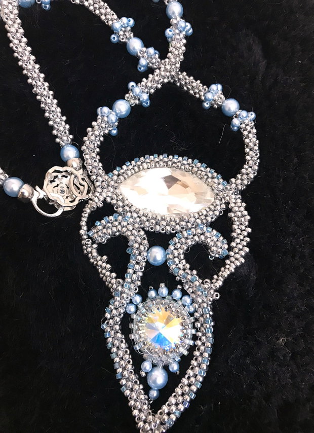 Colier din margele toho labradorit,cristale,rivoli,perle