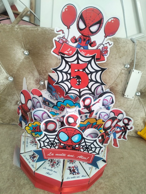 Cutie felie de tort Marvel Little spidey
