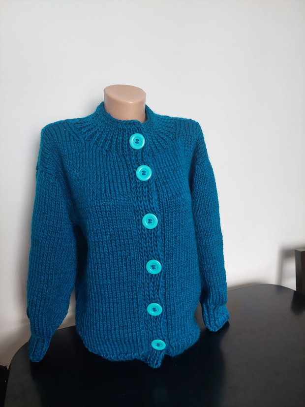 Jacheta Cardigan tricotat manual moale