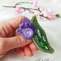 Lalea - Brosa-martisor broderie manuala