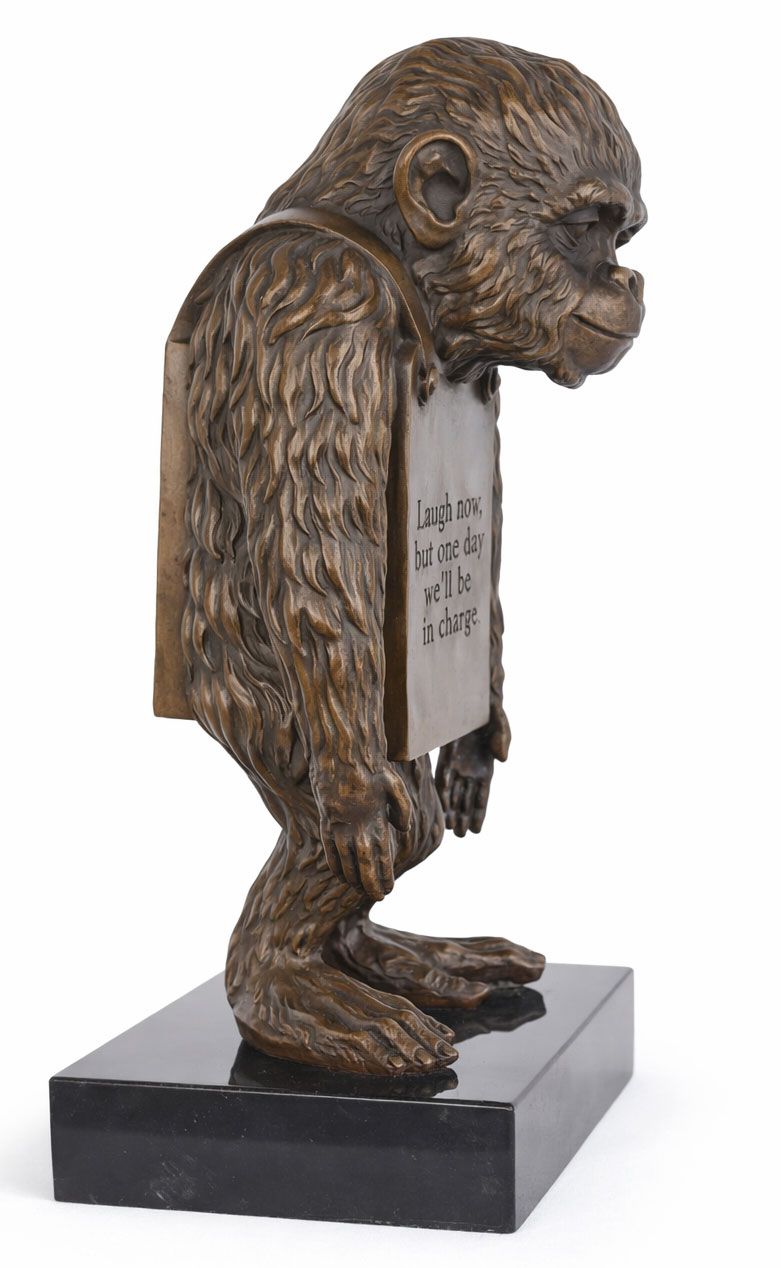 Maimuta-statueta din bronz cu soclu din marmura